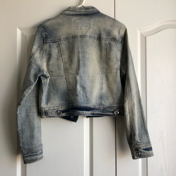 Acid Wash Denim/Jeans Jacket with Rhinestones - Picture 6 of 10